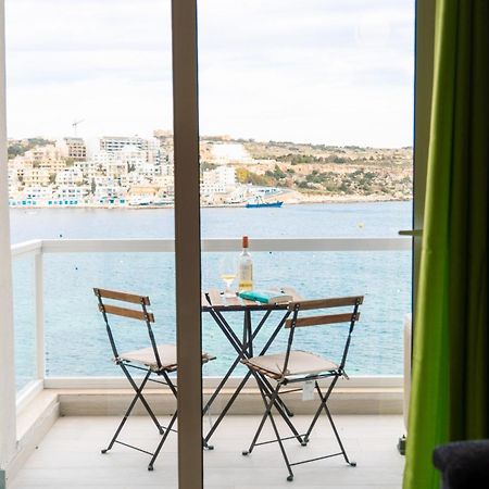 Seashore Stays - Stunning Apartments Right By The Sea St. Paul's Bay Ruang foto